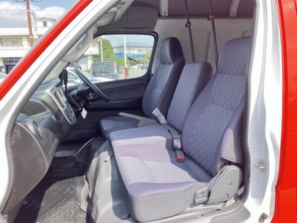 Ref:AUX-19584300 NISSAN CARAVAN 2010 - Image 19