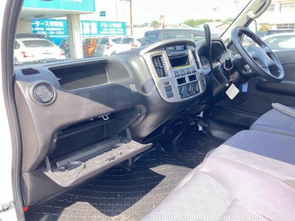 Ref:AUX-19584300 NISSAN CARAVAN 2010 - Image 20