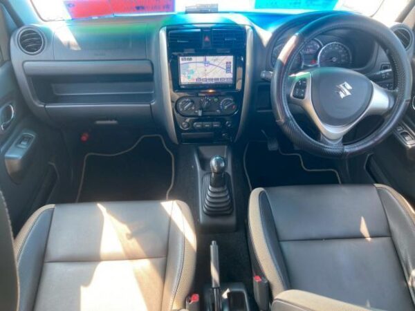 Ref:AUX-19586148 SUZUKI JIMNY 2016 - Image 8