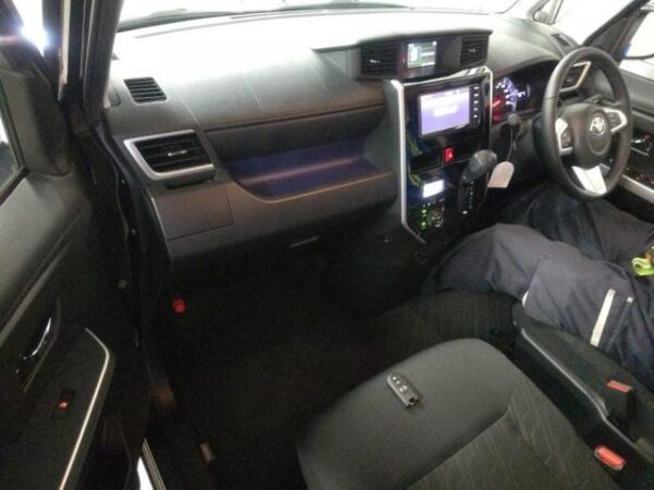 Ref:AUX-19587927 TOYOTA ROOMY 2019 - Image 3