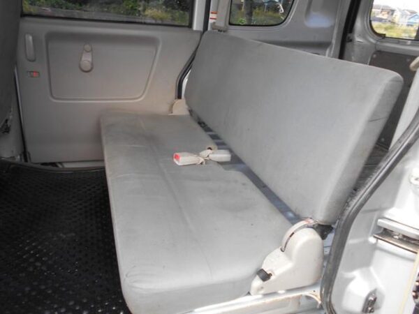 Ref:AUX-19594719 MAZDA SCRUM 2011 - Image 9