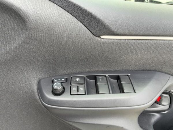 Ref:AUX-19594813 TOYOTA YARIS 2020 - Image 20