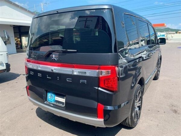 Ref:AUX-19599035 MITSUBISHI DELICA D:5 2023 - Image 2
