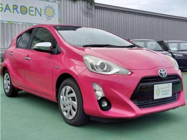 Ref:AUX-19601200 TOYOTA AQUA 2015 - Image 3