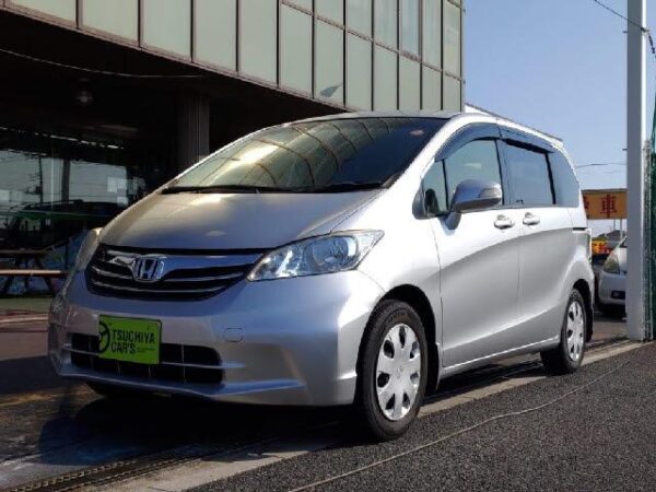 Ref:AUX-19602433 HONDA FREED 2012