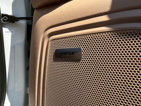 Ref:AUX-19602436 PORSCHE MACAN 2024 - Image 13