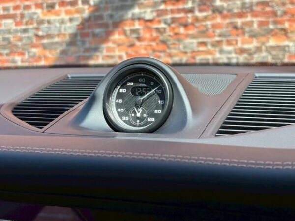 Ref:AUX-19602436 PORSCHE MACAN 2024 - Image 15