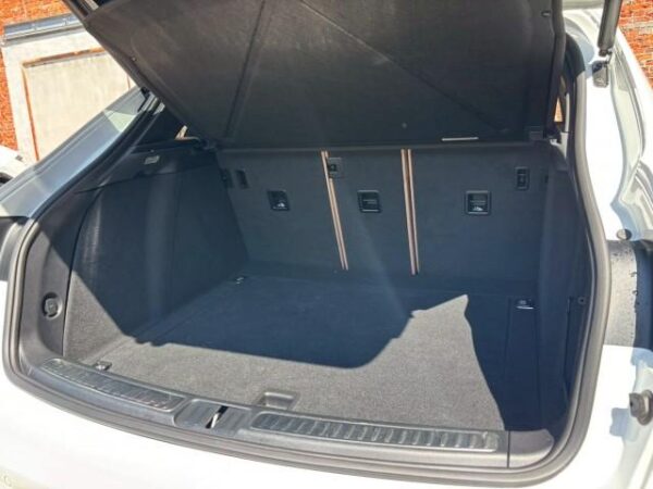 Ref:AUX-19602436 PORSCHE MACAN 2024 - Image 18