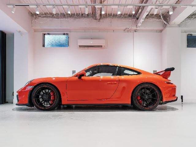 Ref:AUX-19602583 PORSCHE 911 2018 - Image 2