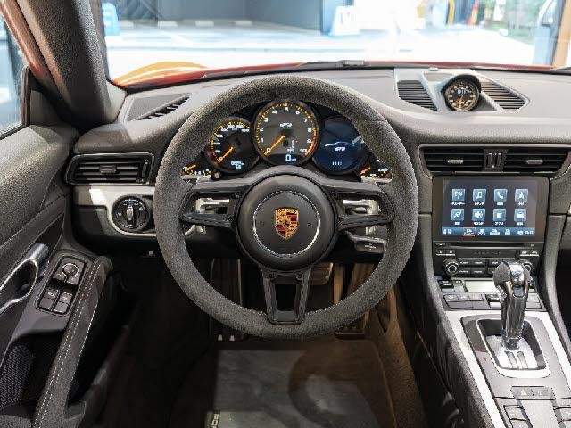 Ref:AUX-19602583 PORSCHE 911 2018 - Image 9