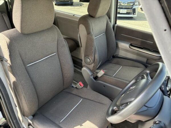 Ref:AUX-19602726 HONDA STEPWAGON 2017 - Image 4