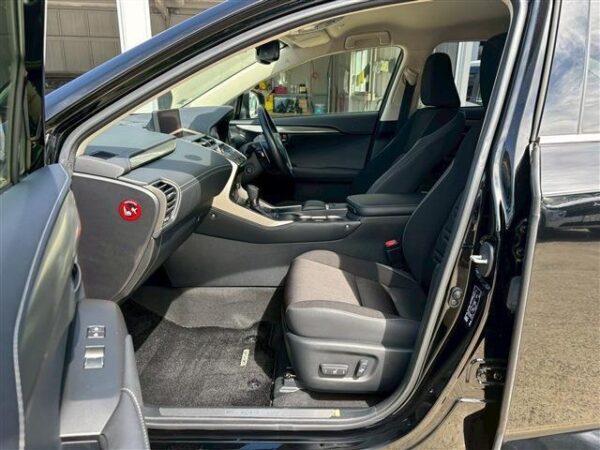 Ref:AUX-19602801 LEXUS NX 2020 - Image 3