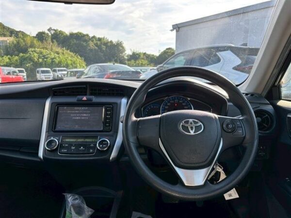 Ref:AUX-19602802 TOYOTA COROLLA FIELDER 2017 - Image 17