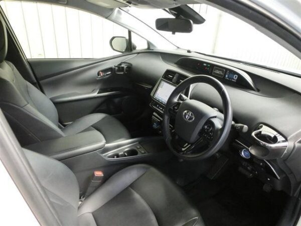 Ref:AUX-19602805 TOYOTA PRIUS 2019 - Image 12