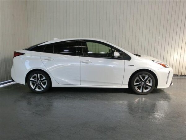 Ref:AUX-19602805 TOYOTA PRIUS 2019 - Image 16