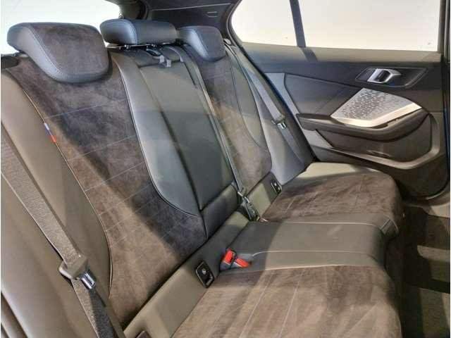 Ref:AUX-19606130 BMW 1 SERIES 2025 - Image 11