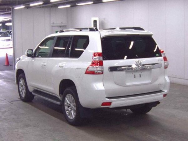 Ref:AUX-19606244 TOYOTA LAND CRUISER PRADO 2017 - Image 2