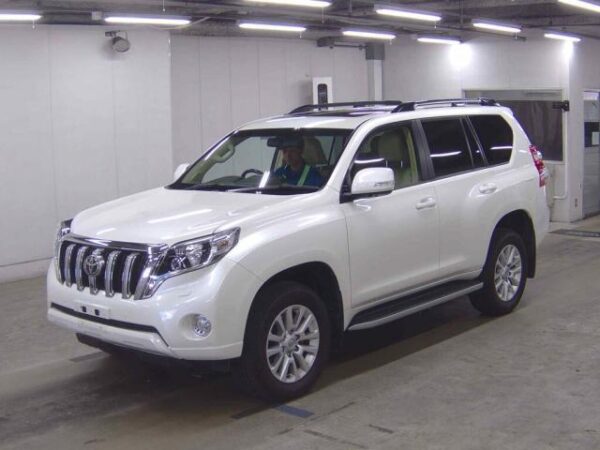 Ref:AUX-19606244 TOYOTA LAND CRUISER PRADO 2017