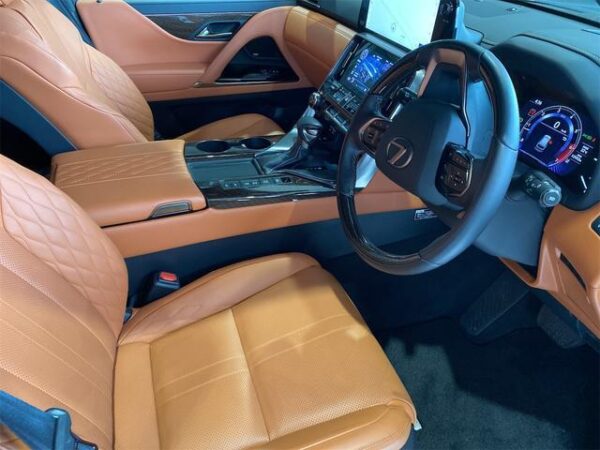 Ref:AUX-19609844 LEXUS LX 2023 - Image 13