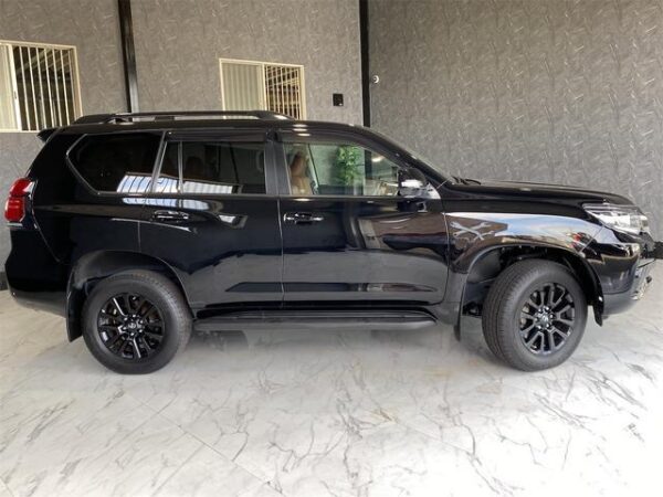 Ref:AUX-19609846 TOYOTA LAND CRUISER PRADO 2022 - Image 4