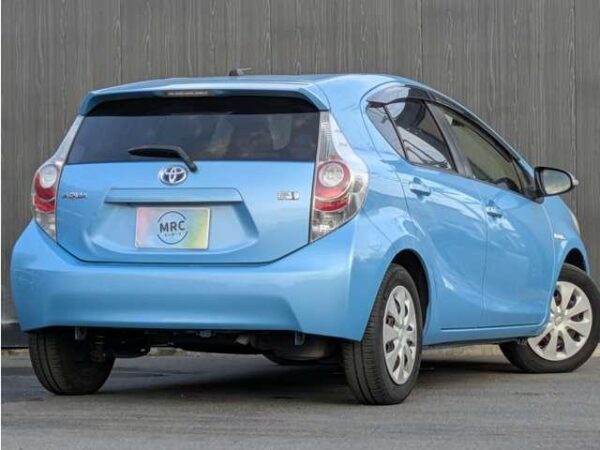 Ref:AUX-19611317 TOYOTA AQUA 2013 - Image 2