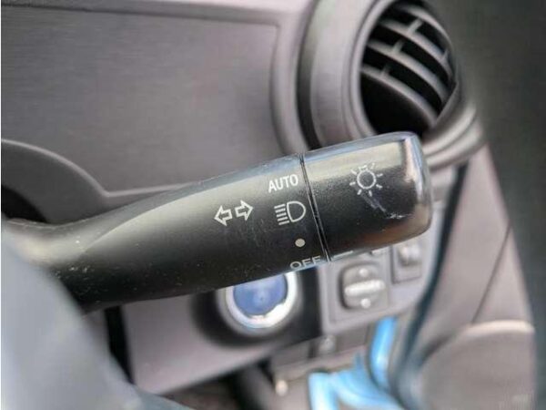 Ref:AUX-19611317 TOYOTA AQUA 2013 - Image 20