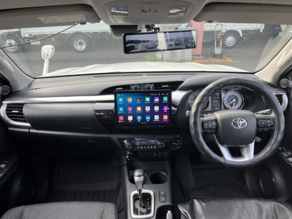 Ref:AUX-19613986 TOYOTA HILUX 2023 - Image 3