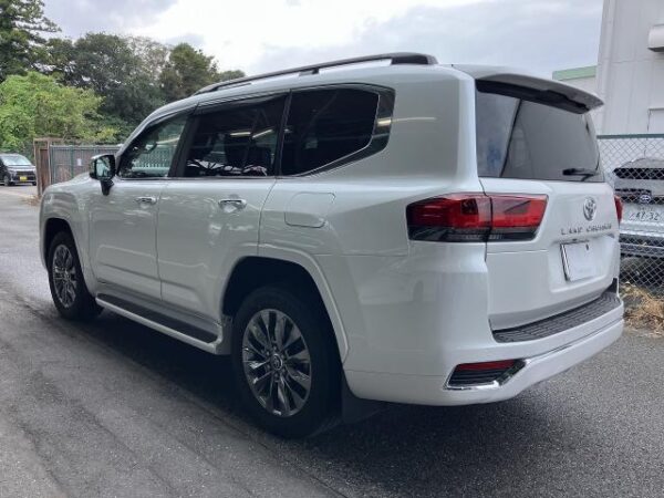 Ref:AUX-19613994 TOYOTA LAND CRUISER 2024 - Image 2