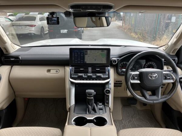 Ref:AUX-19613994 TOYOTA LAND CRUISER 2024 - Image 3
