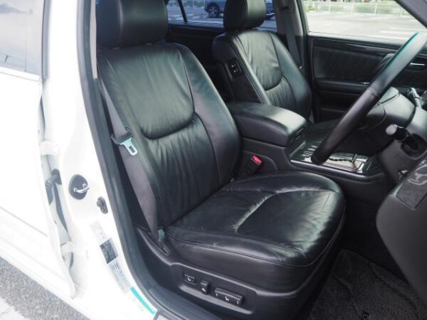 Ref:AUX-19614347 TOYOTA CROWN 2002 - Image 9