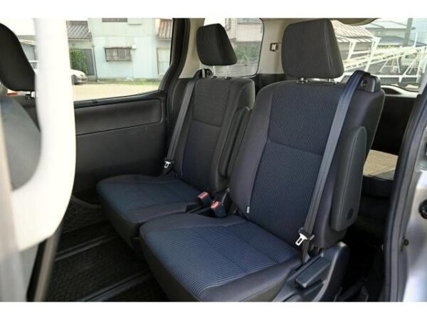Ref:AUX-19618009 TOYOTA NOAH 2017 - Image 13