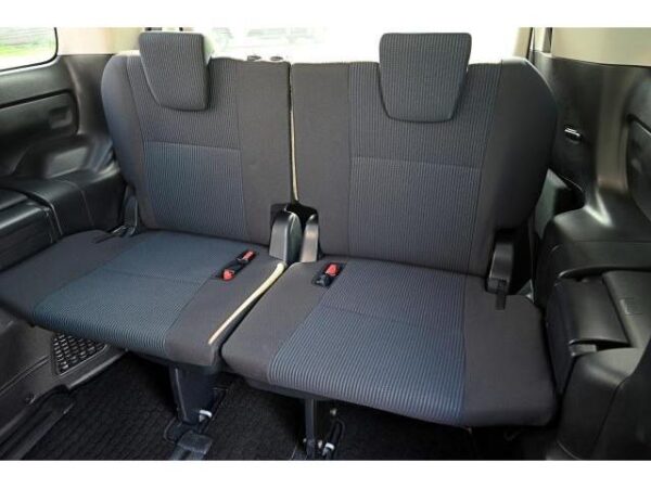 Ref:AUX-19618009 TOYOTA NOAH 2017 - Image 14