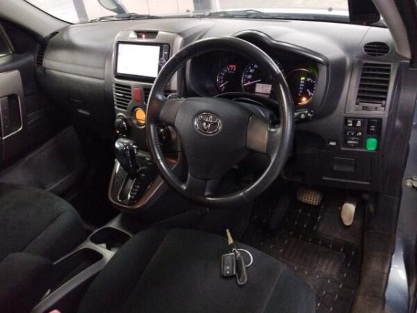 Ref:AUX-19618128 TOYOTA RUSH 2013 - Image 3