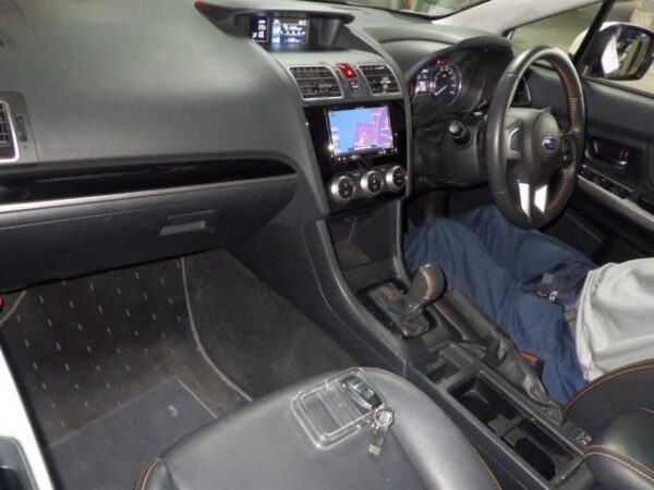 Ref:AUX-19618297 SUBARU XV 2016 - Image 3