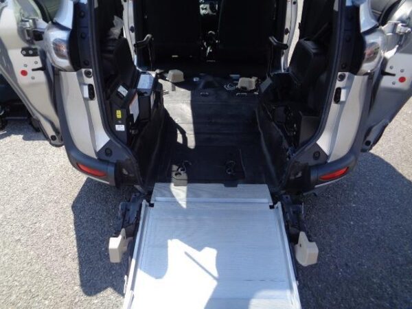 Ref:AUX-19618344 TOYOTA SIENTA 2016 - Image 19