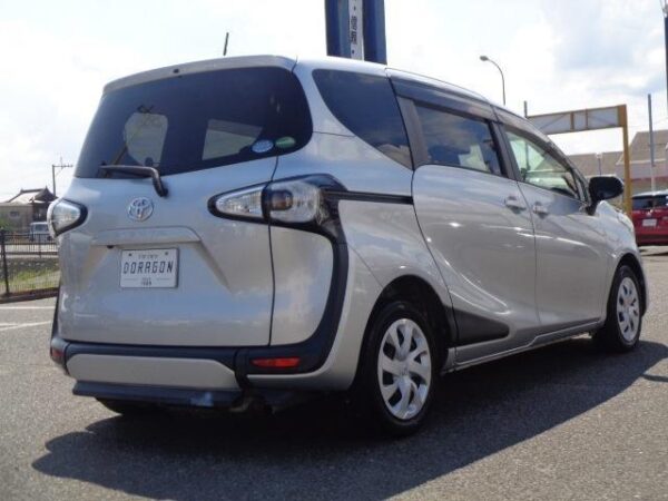 Ref:AUX-19618344 TOYOTA SIENTA 2016 - Image 6