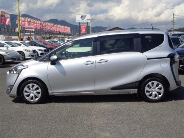 Ref:AUX-19618344 TOYOTA SIENTA 2016 - Image 9