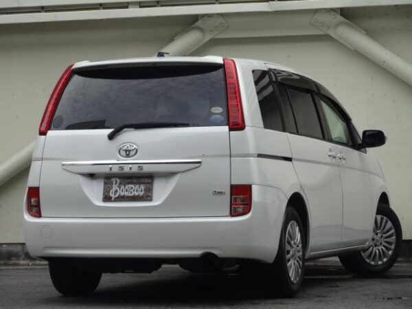 Ref:AUX-19618413 TOYOTA ISIS 2010 - Image 2
