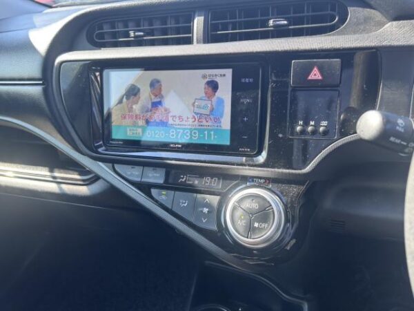 Ref:AUX-19625154 TOYOTA AQUA 2017 - Image 12
