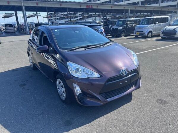 Ref:AUX-19625154 TOYOTA AQUA 2017 - Image 7