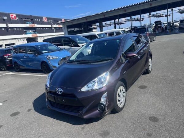 Ref:AUX-19625154 TOYOTA AQUA 2017 - Image 8