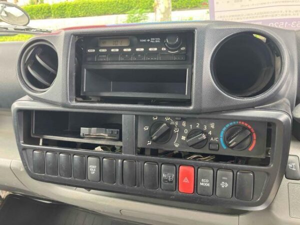 Ref:AUX-19625253 HINO DUTRO 2016 - Image 6