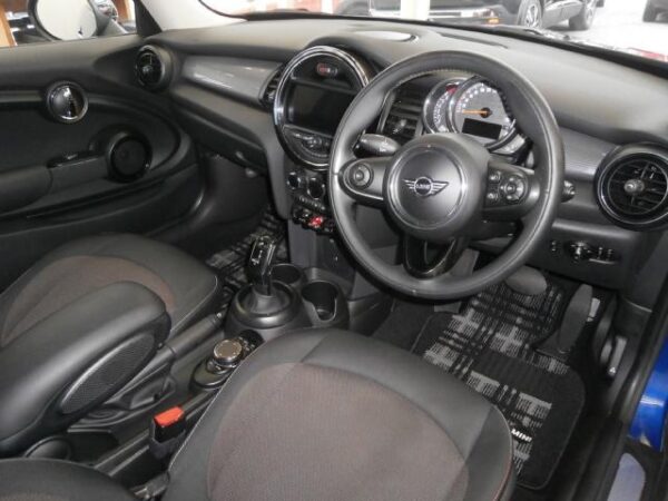 Ref:AUX-19625409 MINI MINI 2018 - Image 3