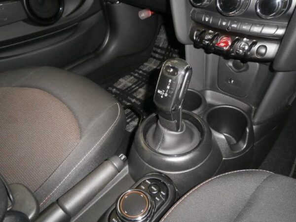 Ref:AUX-19625409 MINI MINI 2018 - Image 9