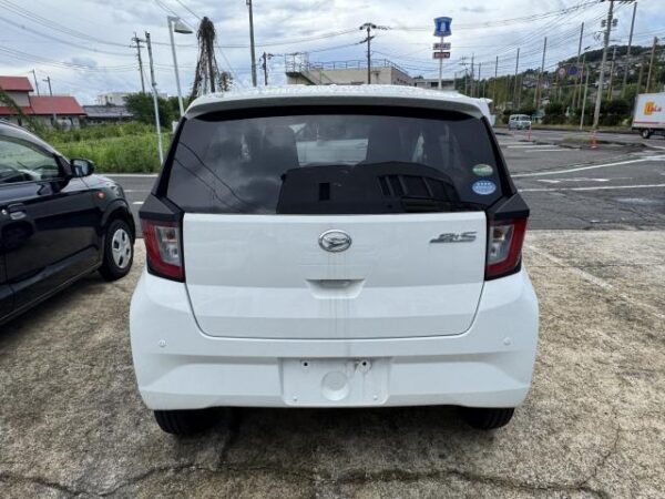 Ref:AUX-19629498 DAIHATSU MIRA E:S 2017 - Image 2