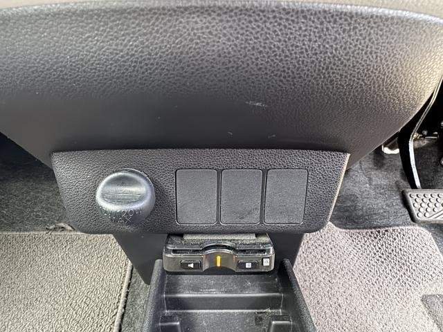 Ref:AUX-19629498 DAIHATSU MIRA E:S 2017 - Image 16