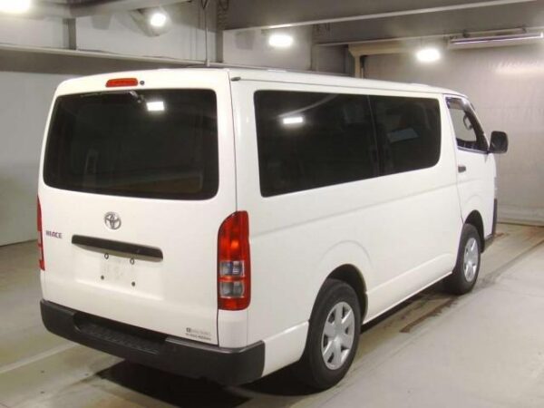 Ref:AUX-19629534 TOYOTA HIACE VAN 2021 - Image 2