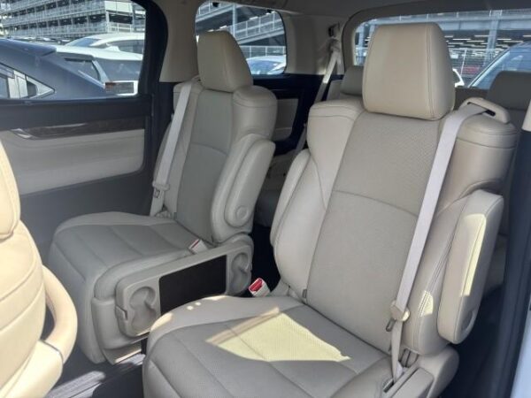Ref:AUX-19629568 TOYOTA ALPHARD 2018 - Image 4