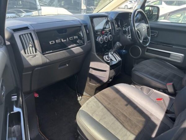 Ref:AUX-19629593 MITSUBISHI DELICA D:5 2018 - Image 4