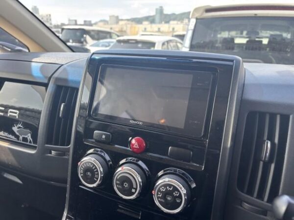 Ref:AUX-19629593 MITSUBISHI DELICA D:5 2018 - Image 7